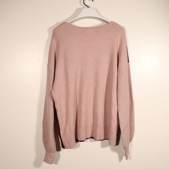 NWT 14th and Union V Neck Colorblock Sweater - Picture 5 of 6